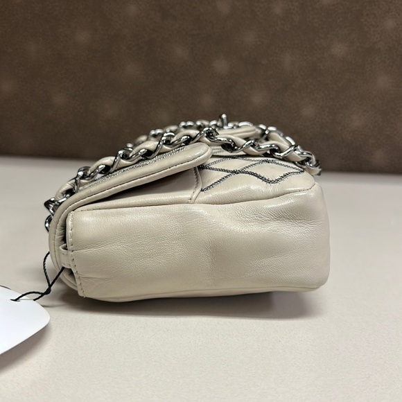 🔥🔥🔥Authentic Chanel Single Flap Leather Shoulder Bag - Picture 9 of 16